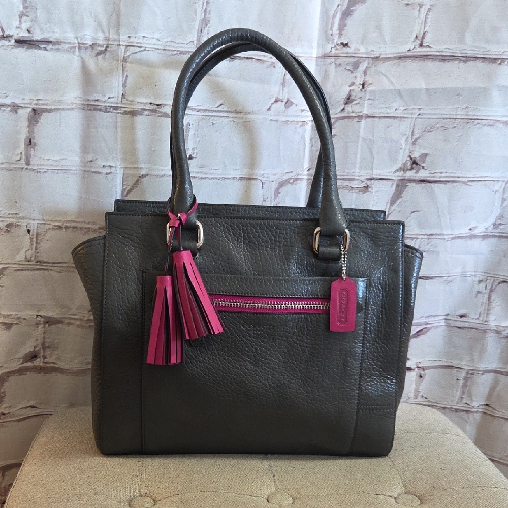 Elegant Coach Gray Leather Tote Bag with Pink Accents